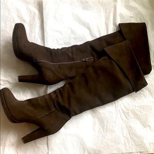Barneys New York Brown Suede Boots